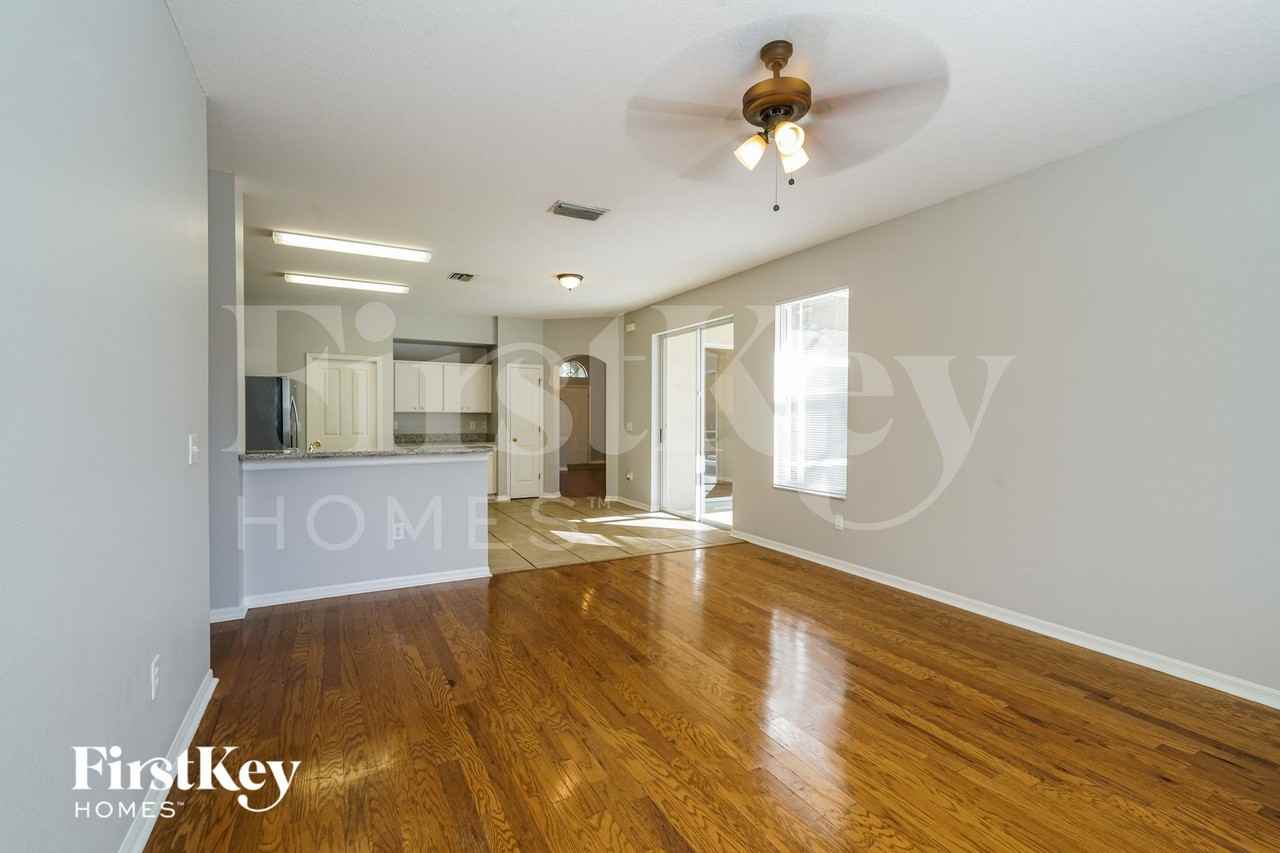 4434 Brandon Ridge Dr - Photo 3 of 15