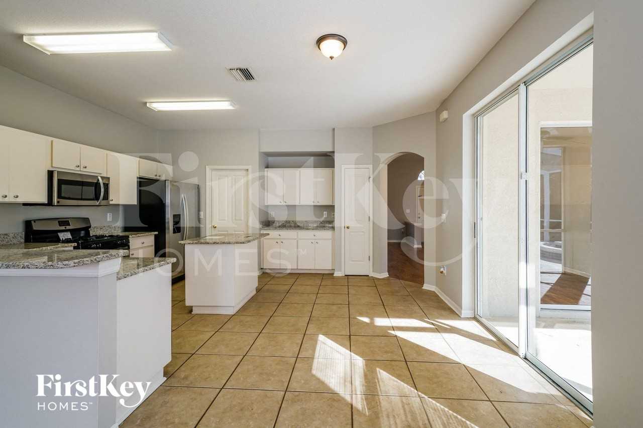 4434 Brandon Ridge Dr - Photo 6 of 15