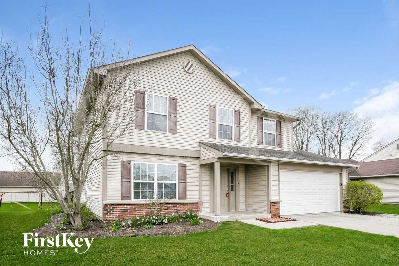 2913 Briarchase Ct - Photo 2 of 15