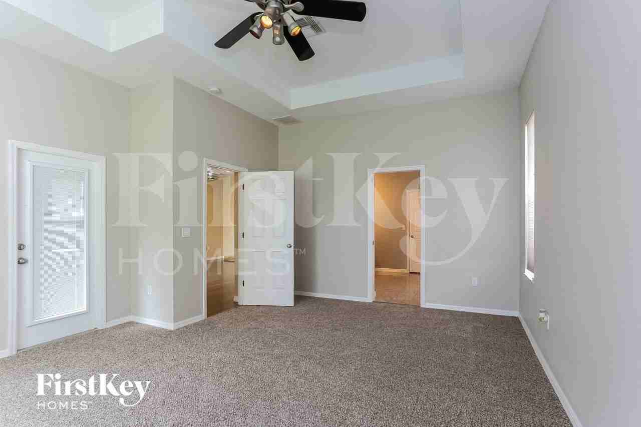 2620 Wood Pointe Dr - Photo 7 of 15