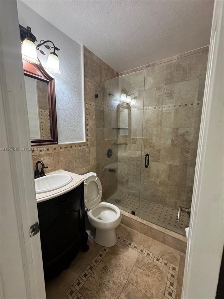 551 East 60th Street - Photo 2 of 12