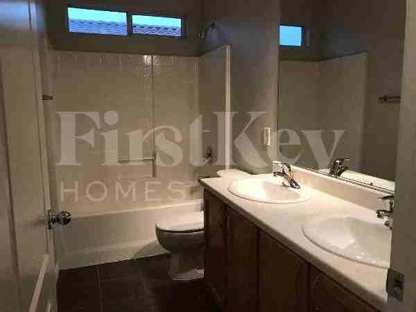 10828 Avenzano St - Photo 6 of 20