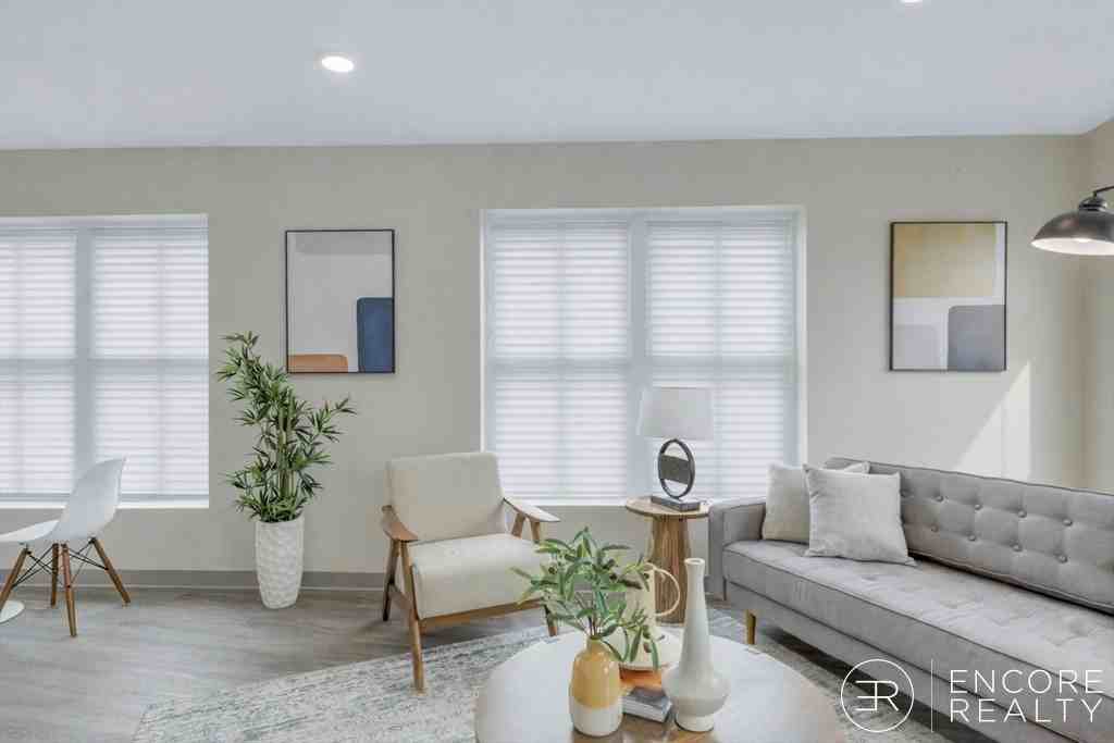 375 Cummins Hwy #201 - Photo 7 of 18