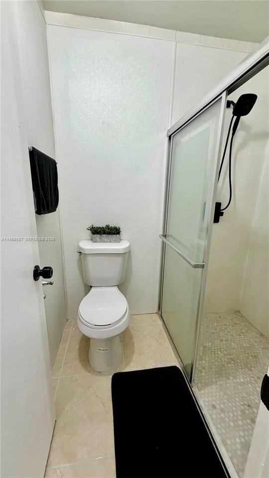 2451 Southwest 85th Terrace #2451 - Photo 2 of 20