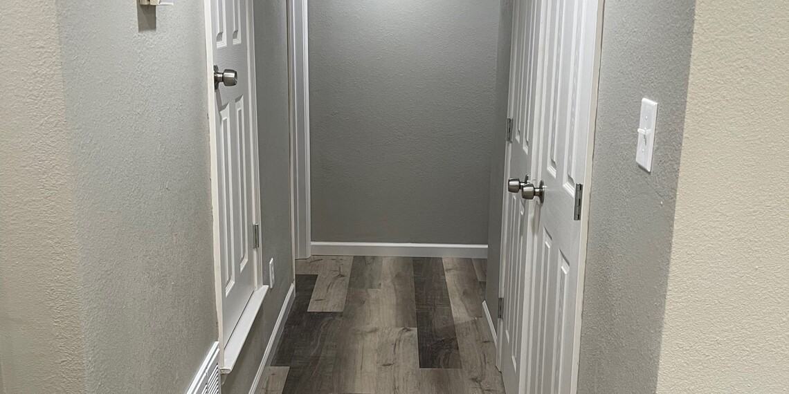 500 N 1st St #2K - Photo 5 of 11