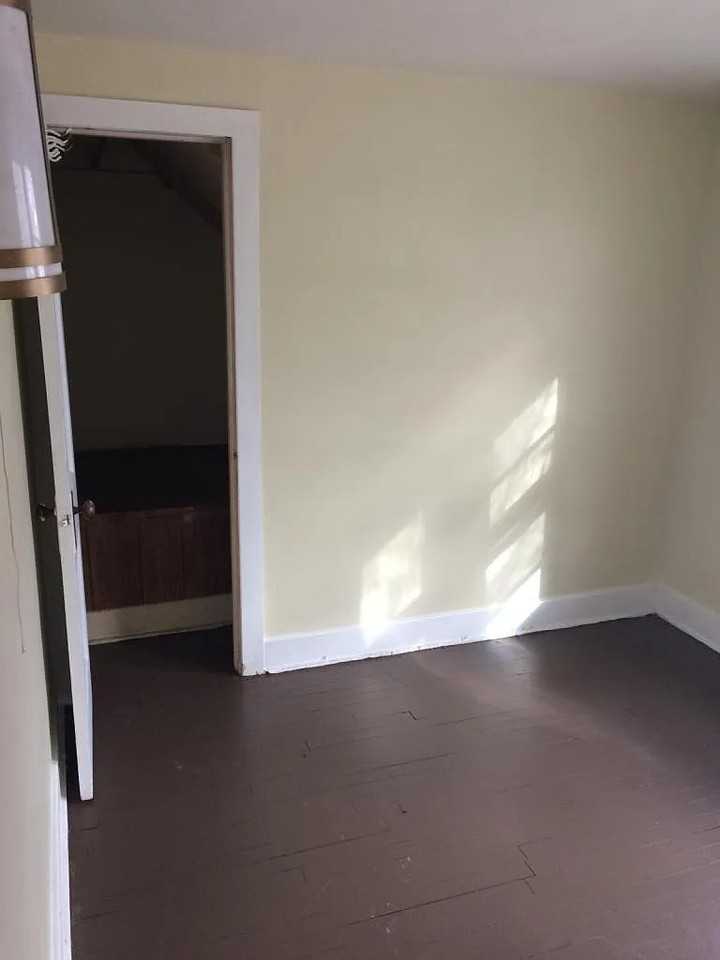 1604 Homewild Ave - Photo 2 of 15