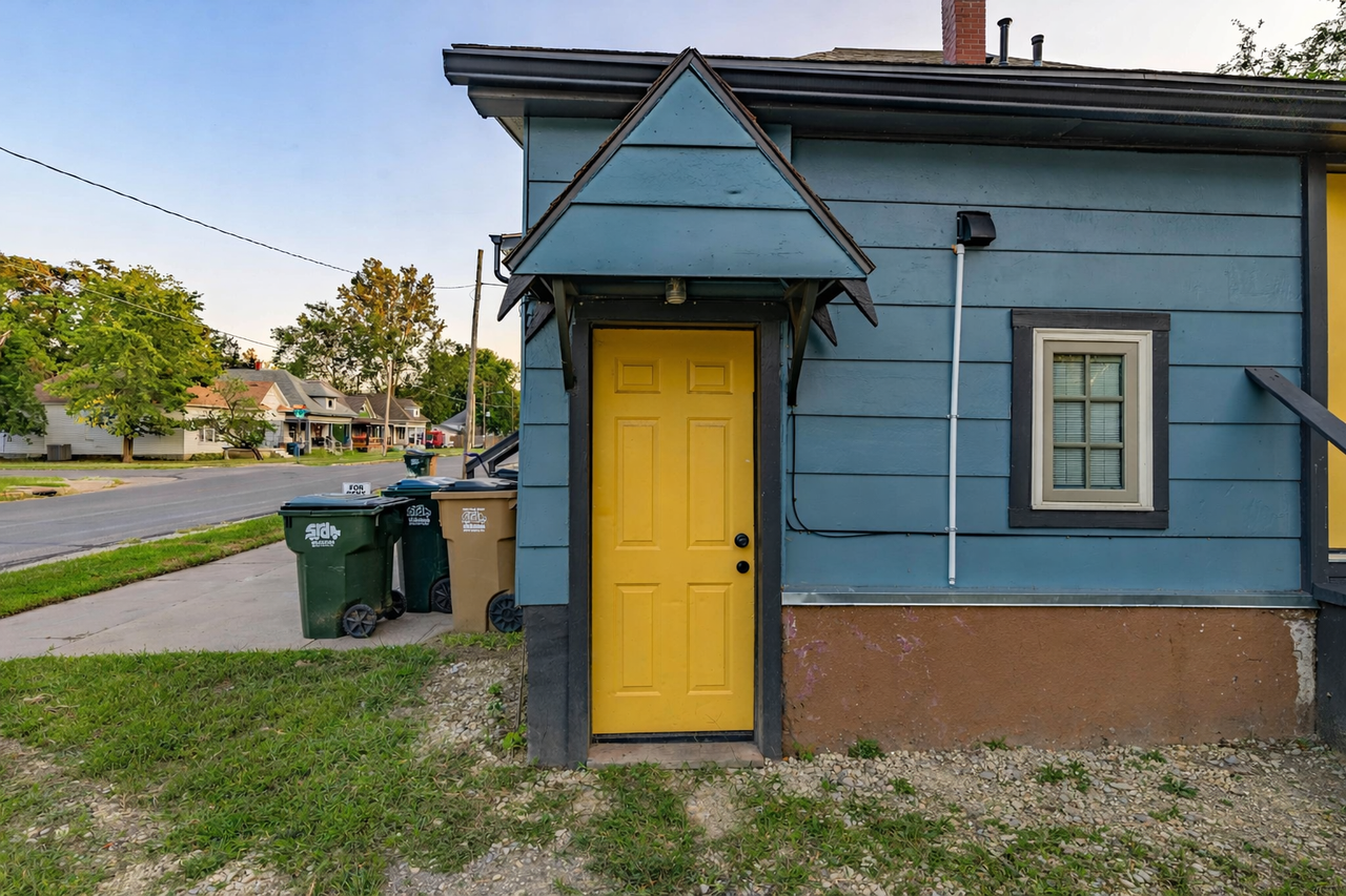 128 E 10th Ave #128C