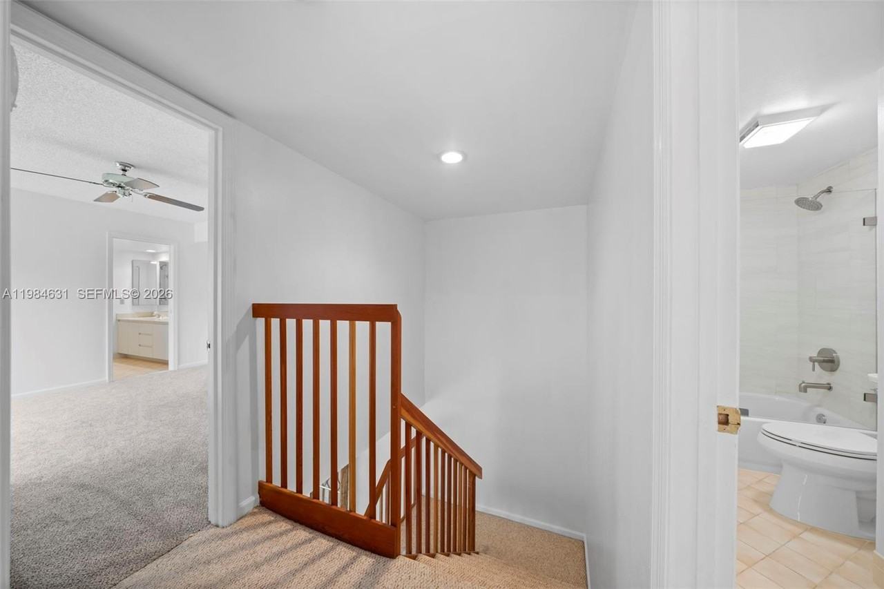 713 Northwest 99th Circle - Photo 6 of 24