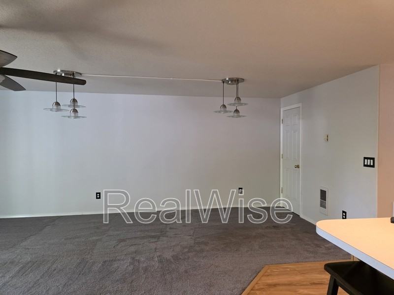 3109 Ne 118th Ave - Photo 4 of 32