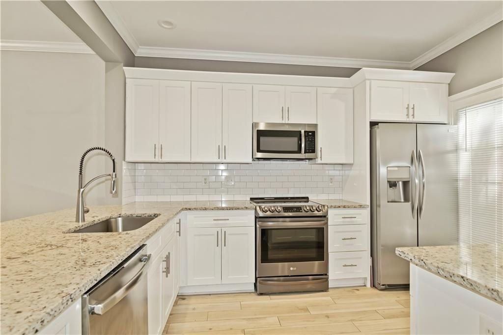 1975 Hoods Fort Cir Nw - Photo 6 of 23