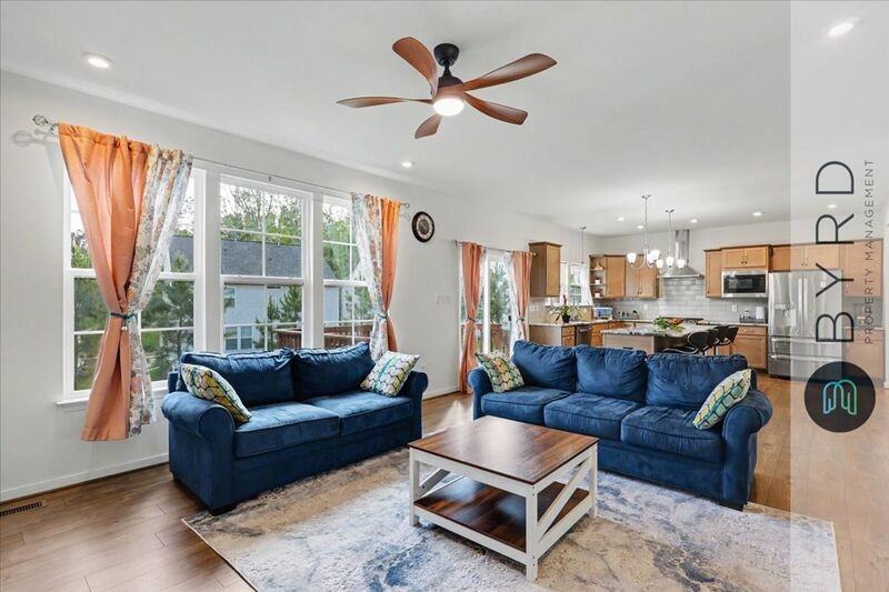 18111 Jones Run Trl - Photo 7 of 33