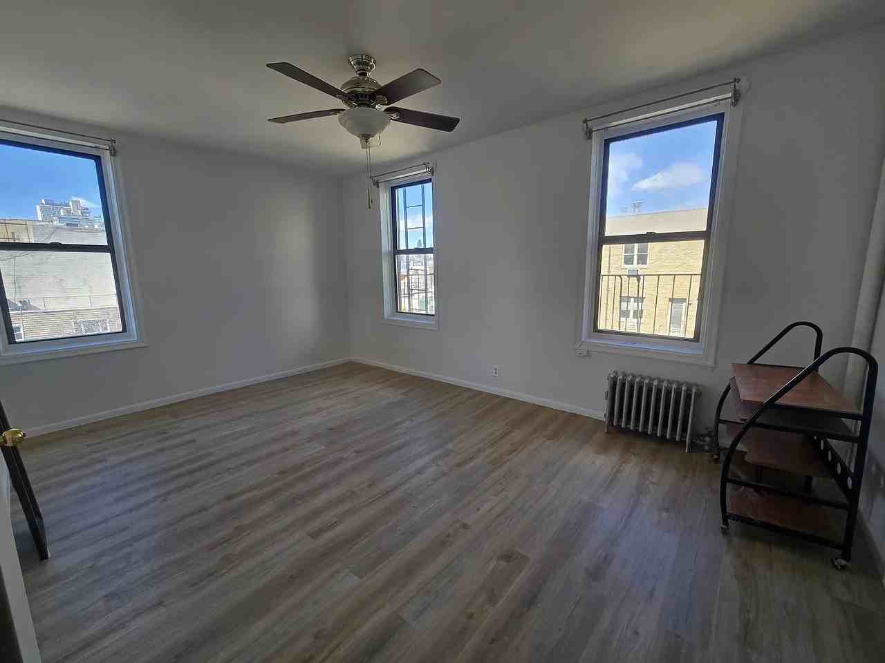 263 S 2nd St - Photo 3 of 6