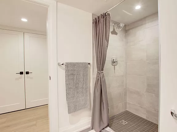 352 State St #2135B - Photo 7 of 12