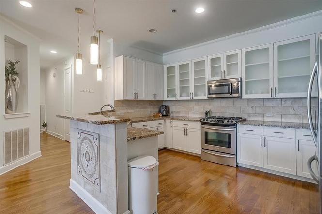 226 Genesee St - Photo 2 of 12