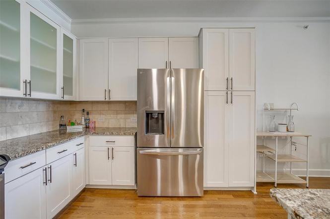 226 Genesee St - Photo 6 of 12