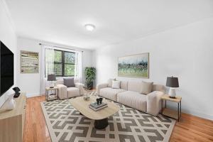 featured image of 1933 79th St