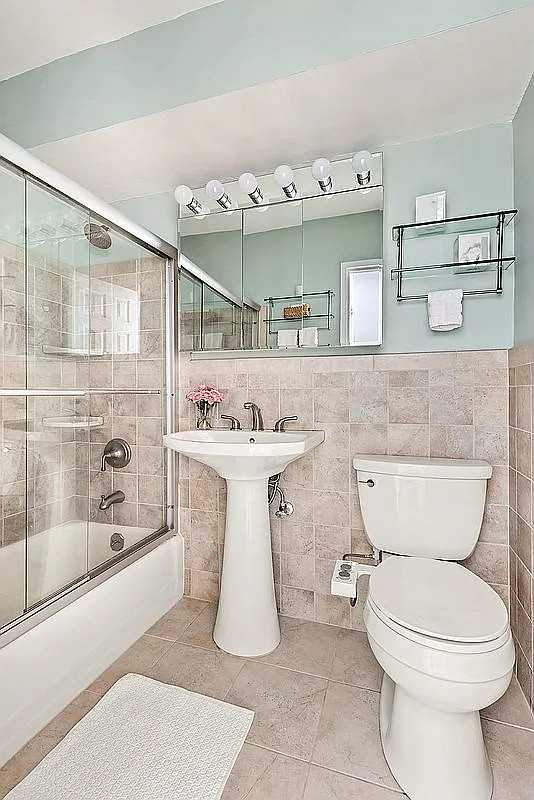 175 Adams St - Photo 5 of 6