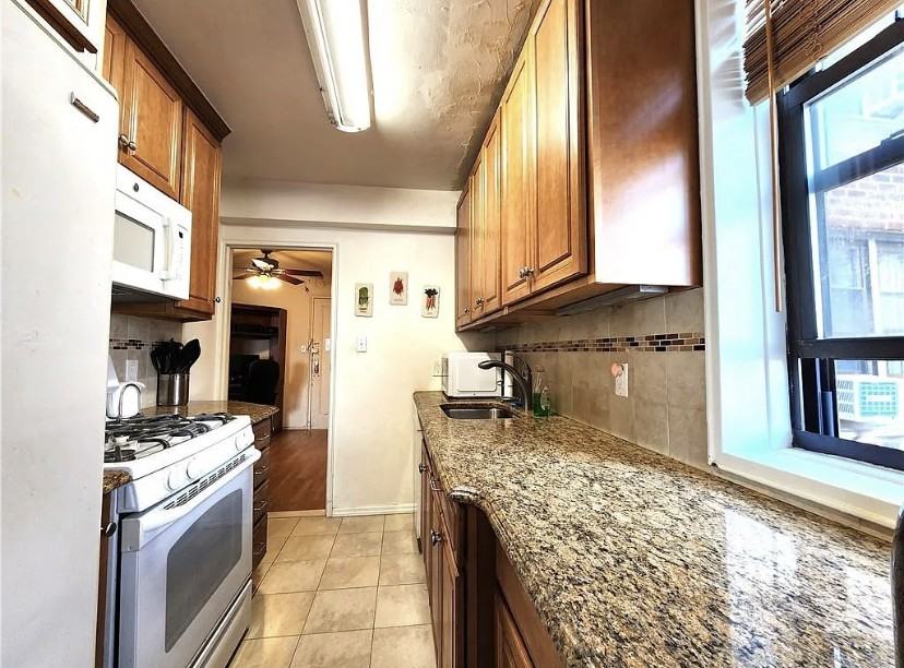 3021 Avenue Z #5F - Photo 4 of 13