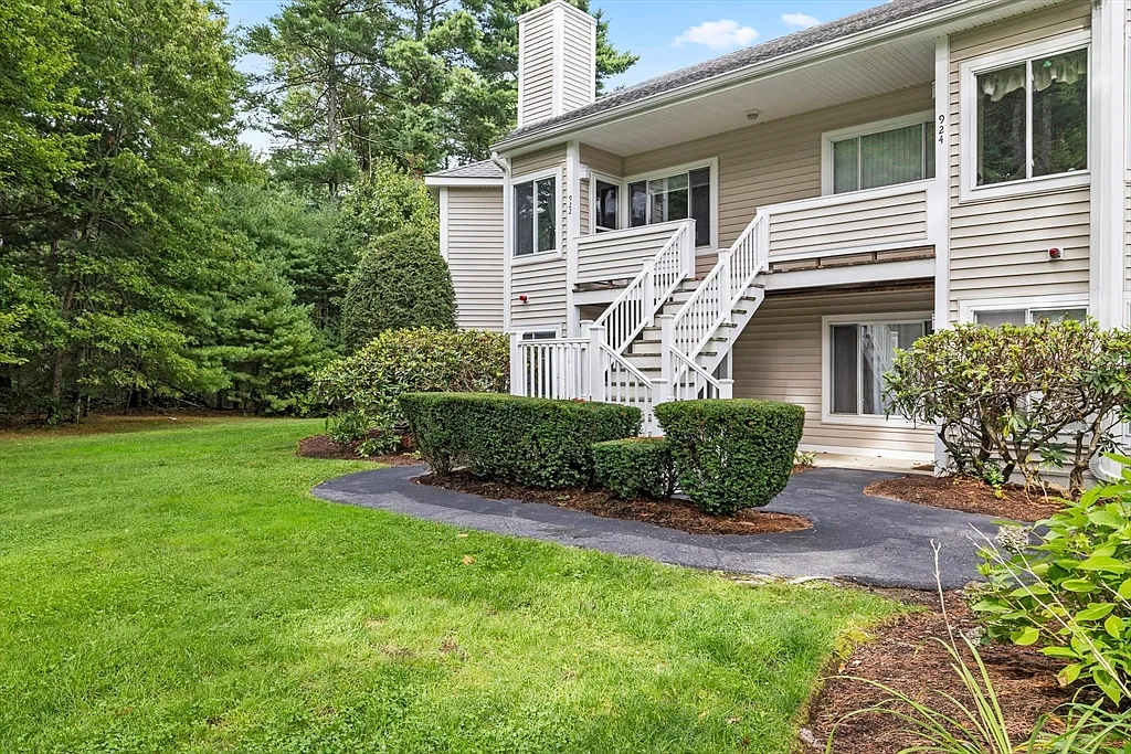 750 Whittenton St #922 - Photo 2 of 13