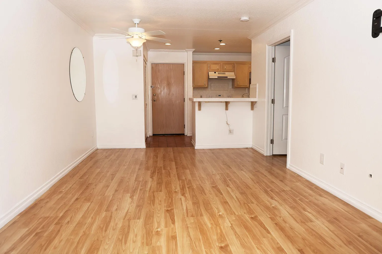 11410 Dolan Ave #333 - Photo 6 of 9