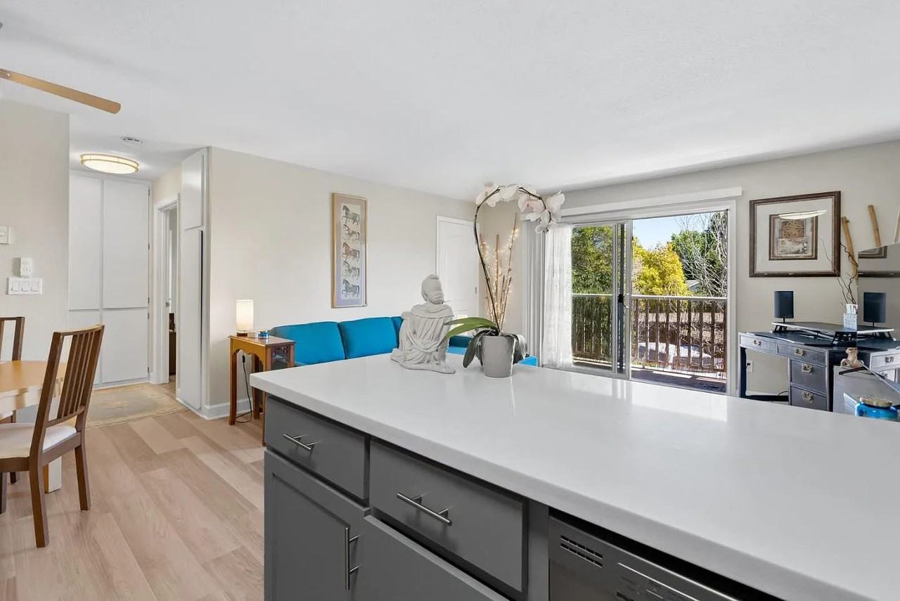 755 14th Ave #404 - Photo 4 of 10