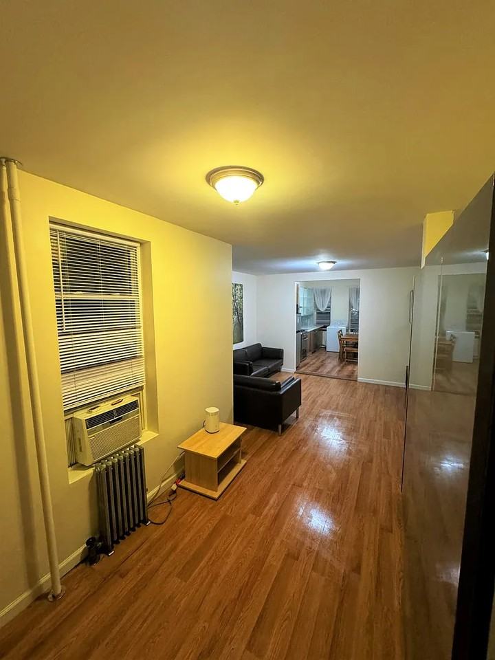 1714 Palmetto St - Photo 5 of 10