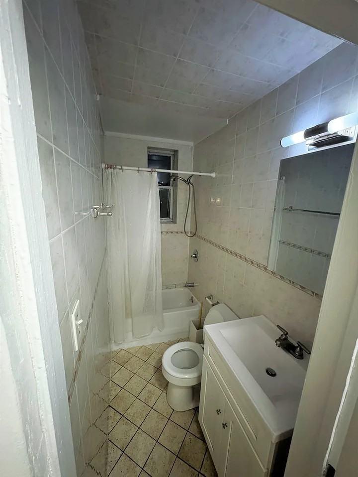 1714 Palmetto St - Photo 6 of 10