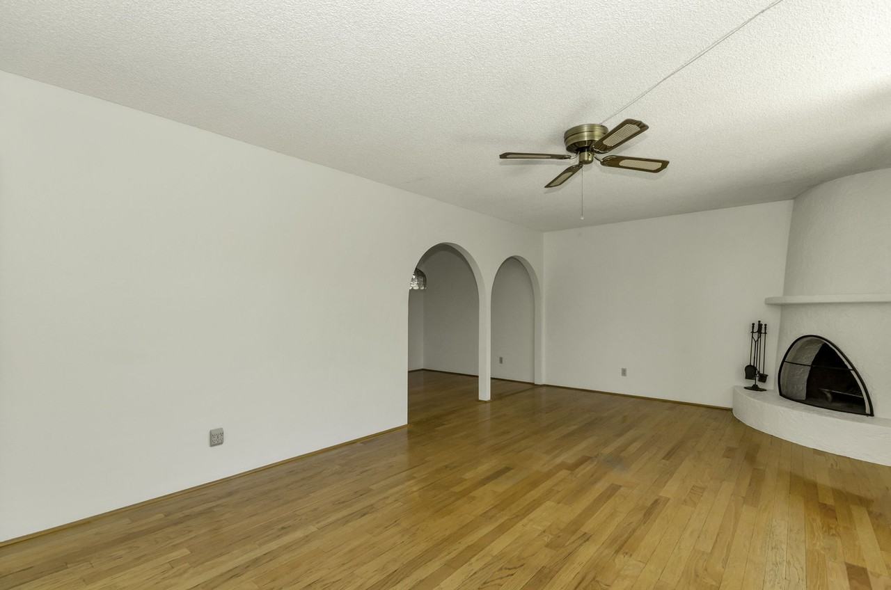 6974 E Rivercrest Rd - Photo 2 of 24