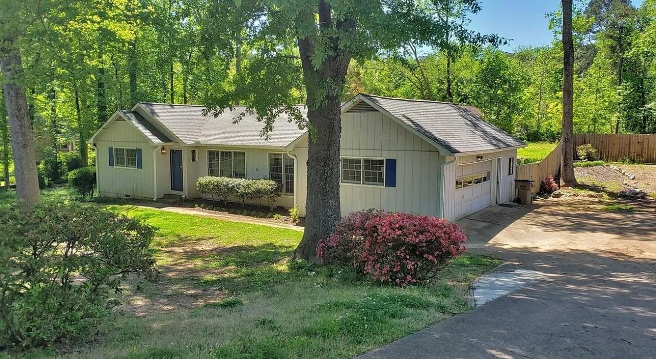 4717 Norman Dr Nw - Photo 2 of 6