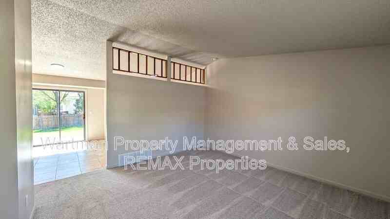 5480 Mule Deer Dr - Photo 3 of 35