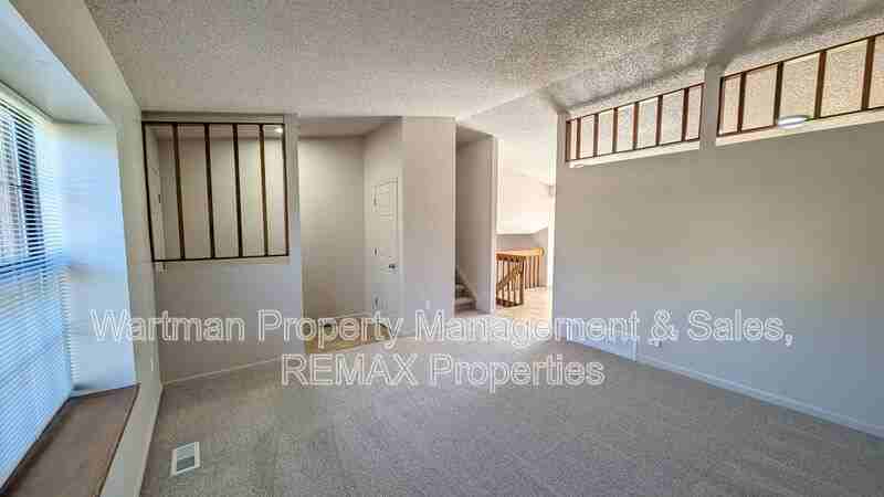 5480 Mule Deer Dr - Photo 4 of 35