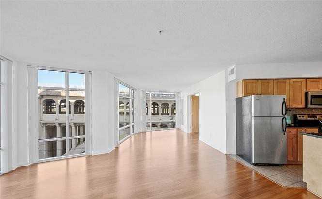 2222 Detroit Ave - Photo 6 of 10