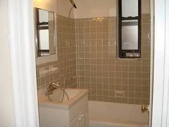 12325 82nd Ave - Photo 3 of 5