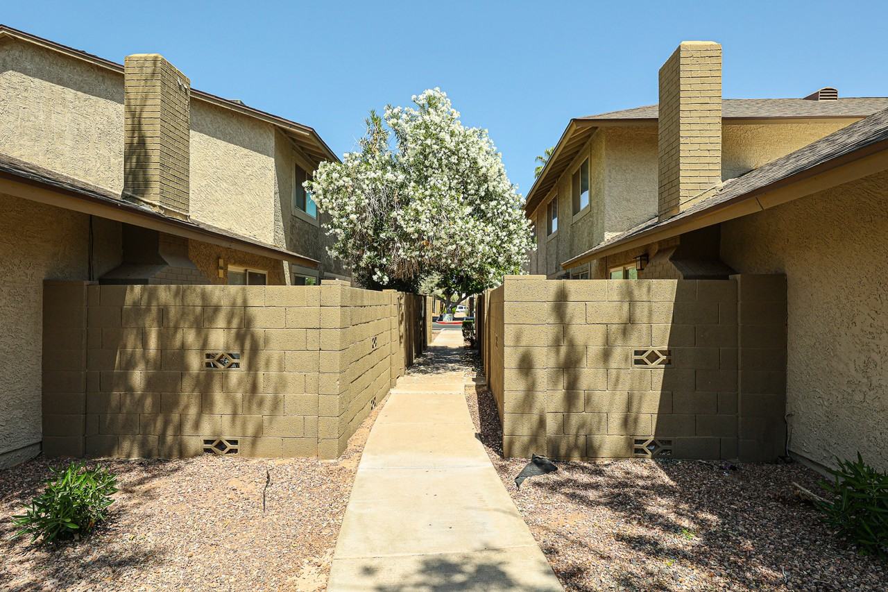 1254 N 85th Pl - Photo 2 of 36