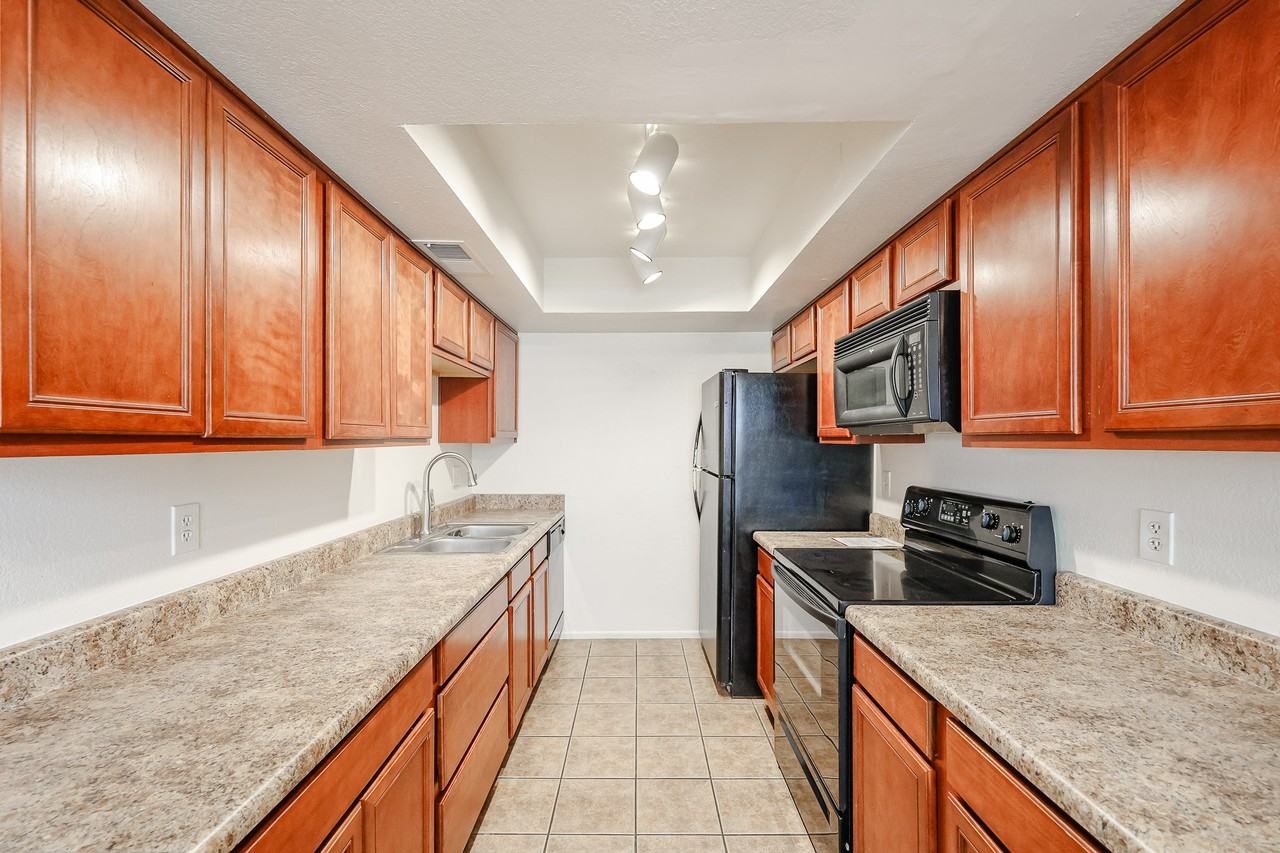 1254 N 85th Pl - Photo 3 of 38