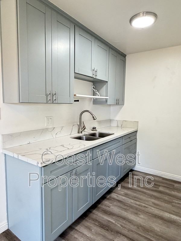 1618 1/2 Reed Ave - Photo 5 of 16