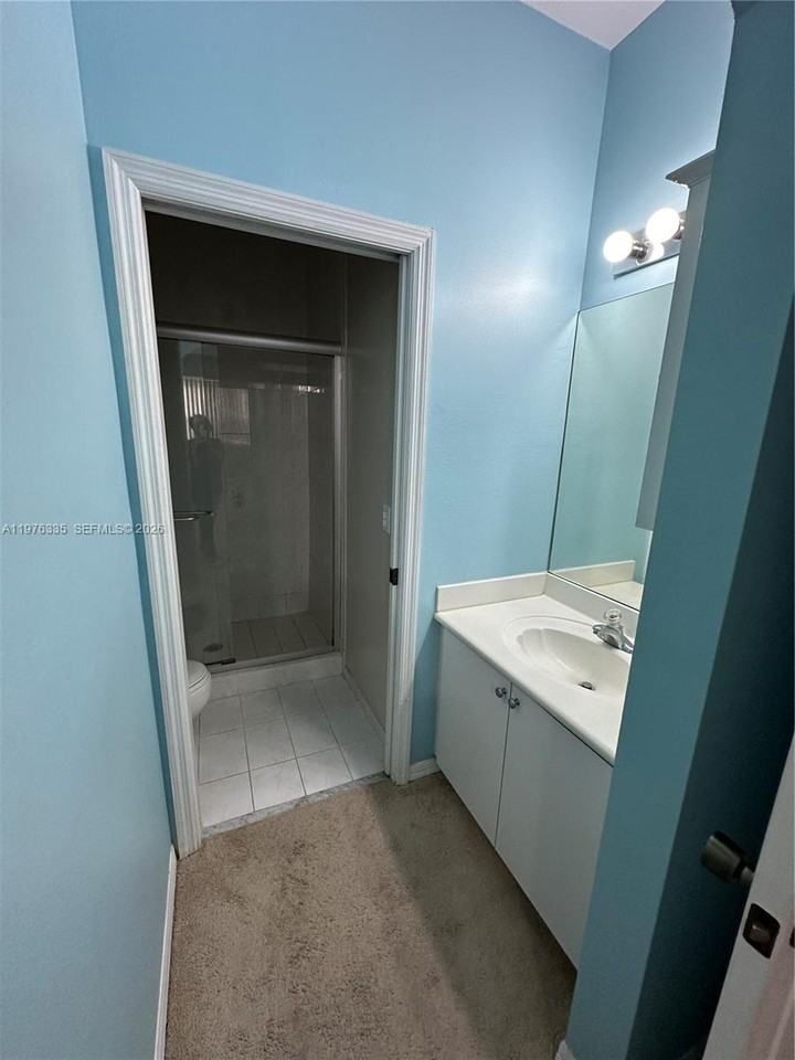 745 Southwest 107th Avenue - Photo 2 of 24