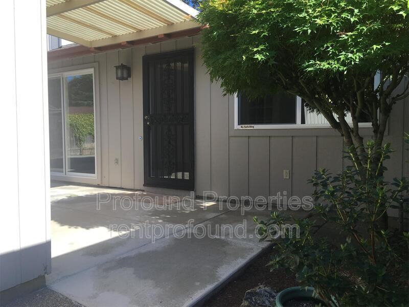 18920 Nw Nelscott St - Photo 2 of 20