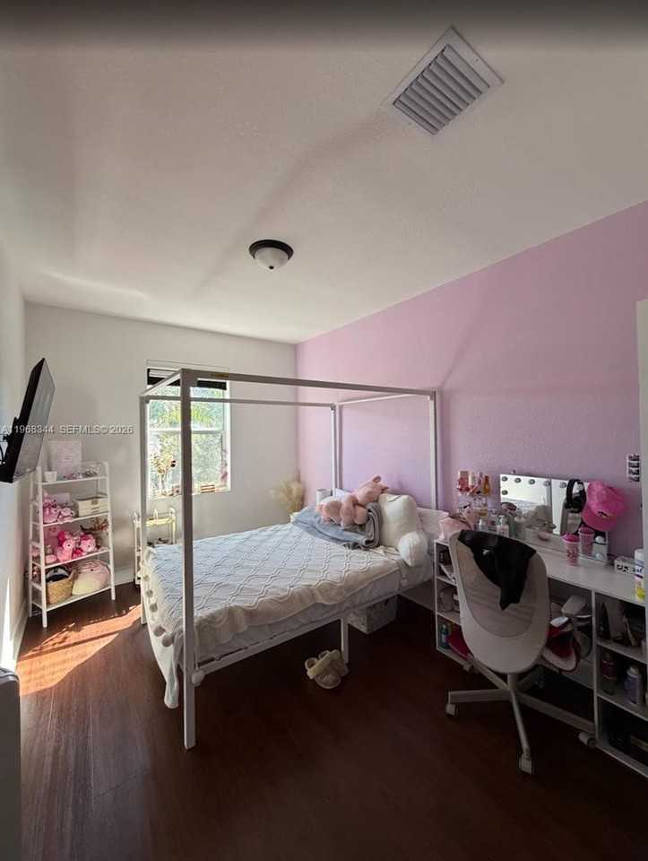 12762 Southwest 248th Street - Photo 4 of 17