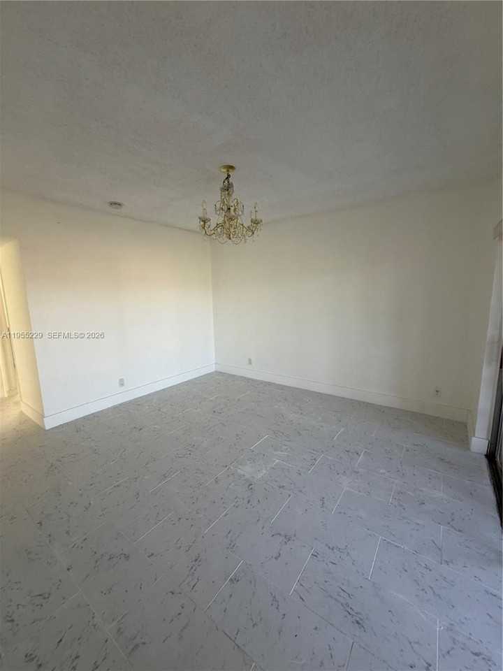 3115 North Palm Aire Drive #3115 - Photo 5 of 13