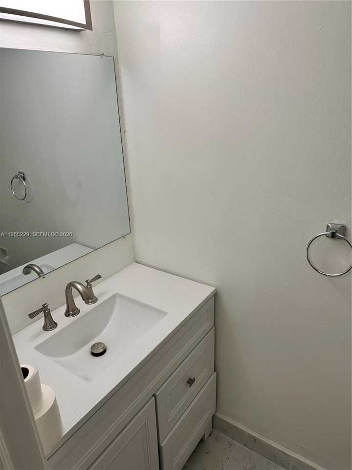 3115 North Palm Aire Drive #3115 - Photo 7 of 13
