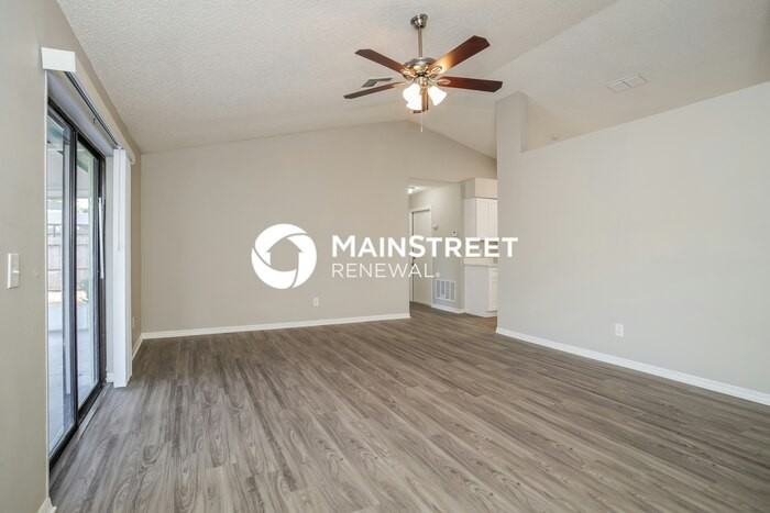 140 Loma Bonita Dr - Photo 3 of 16