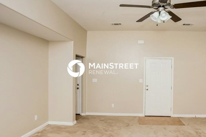 10632 Lafayette Dr - Photo 4 of 16