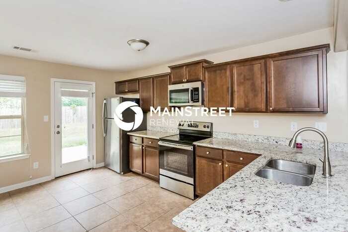 10632 Lafayette Dr - Photo 5 of 16