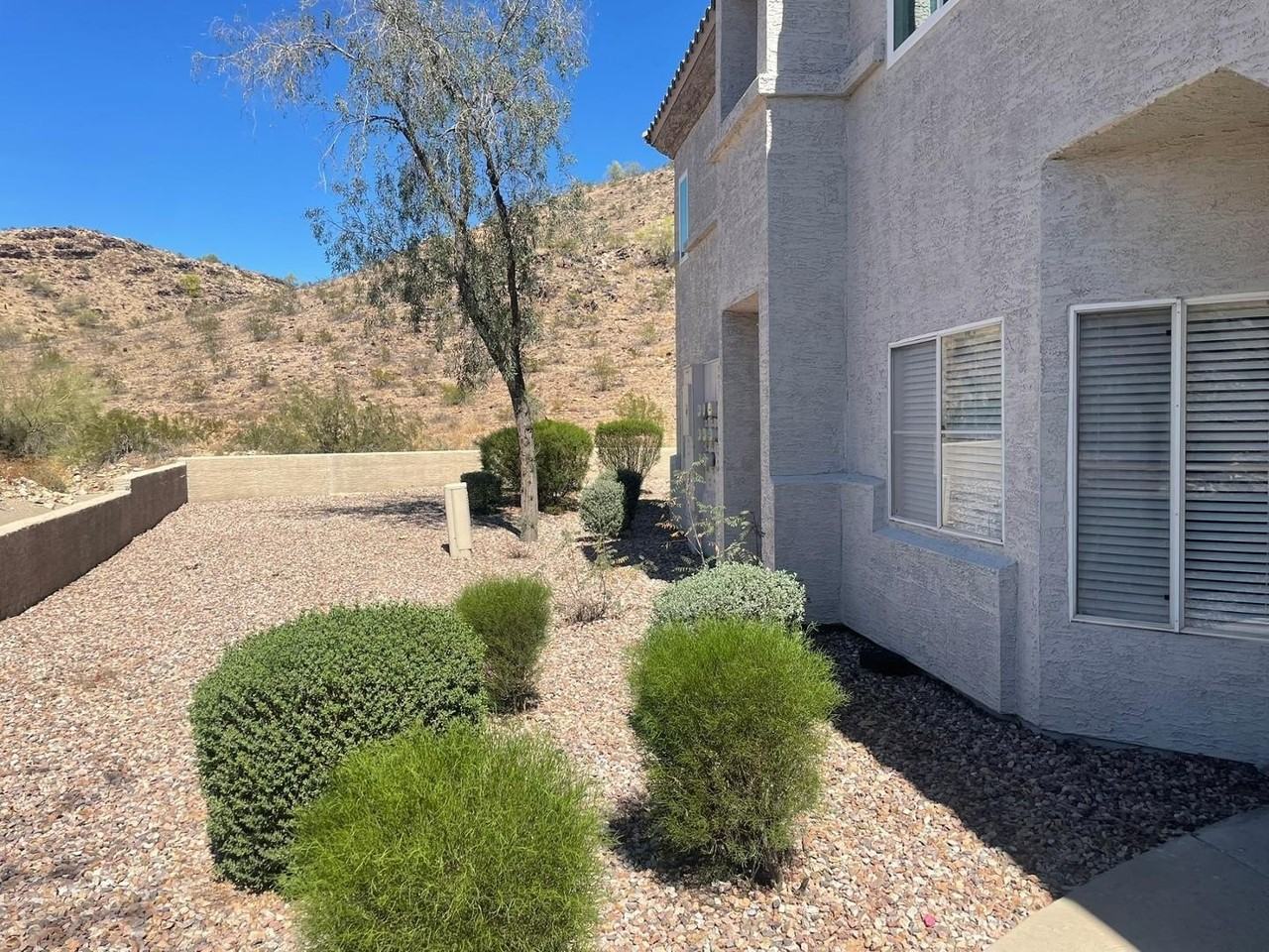 3236 E Chandler Blvd #1040 - Photo 2 of 21