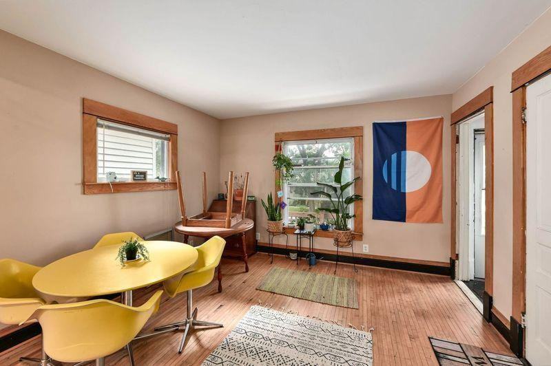 3436 North Bartlett Avenue - Photo 2 of 25