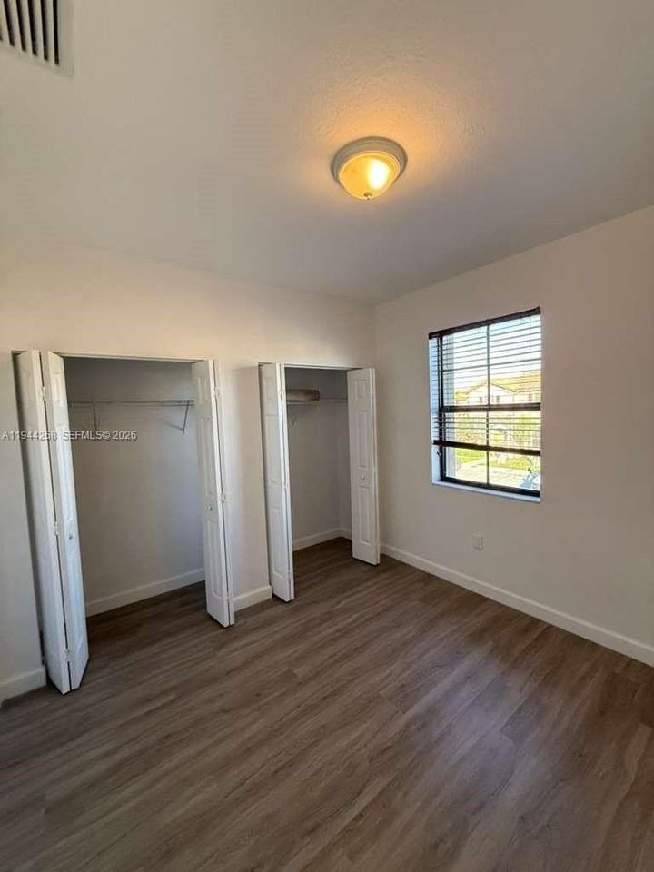 8922 W 35th Way #8922 - Photo 7 of 10