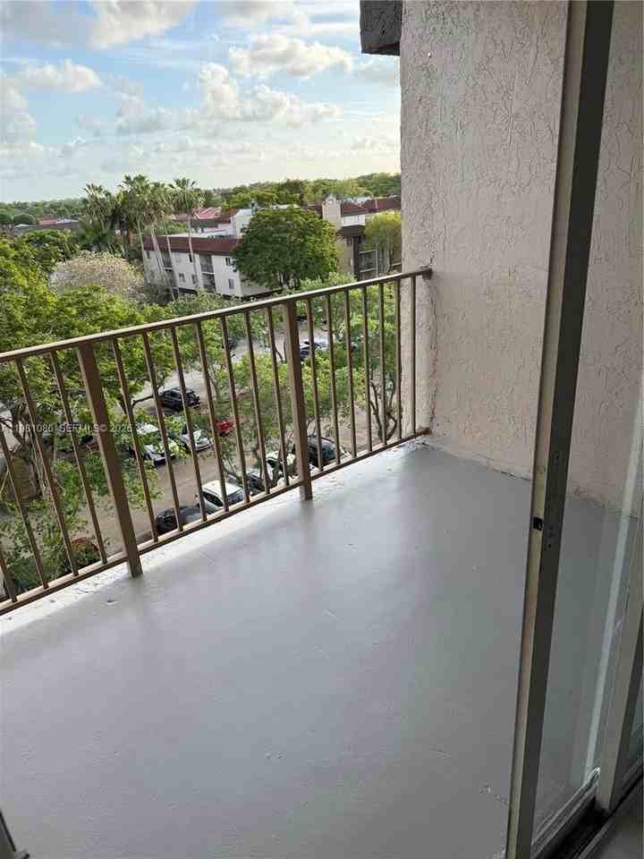 15231 Sw 80th St #615 - Photo 3 of 3