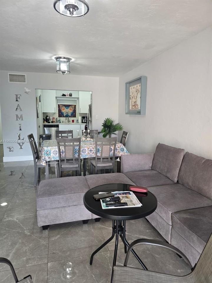 13715 Kendale Lakes Cir #A308 - Photo 7 of 18