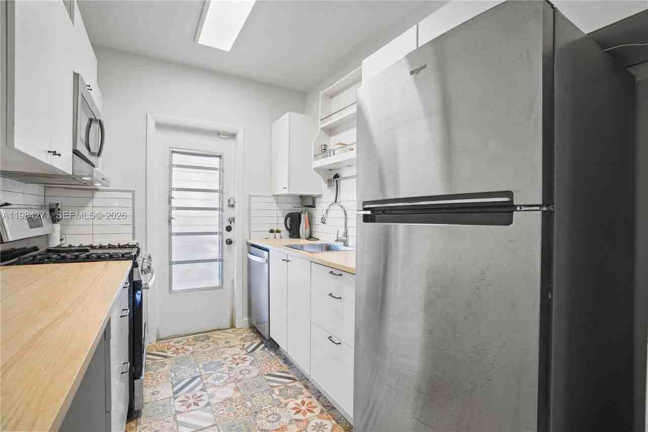 13105 Ixora Ct #215 - Photo 6 of 13